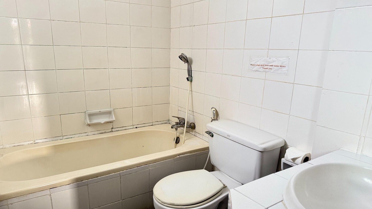 Photo of Bathroom in Old City
