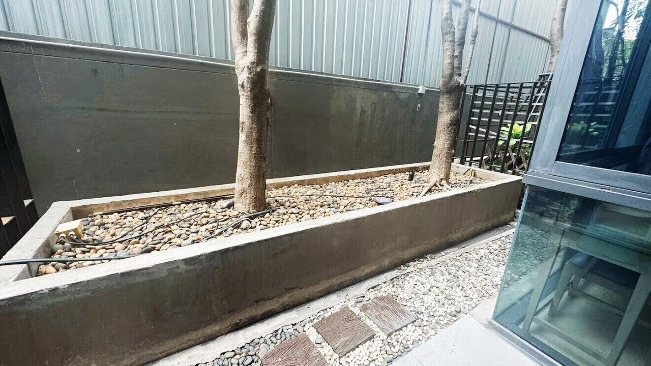 Photo of Outdoor in Khlong Tan