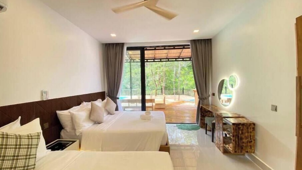 Photo of Bedroom in Thma Bang