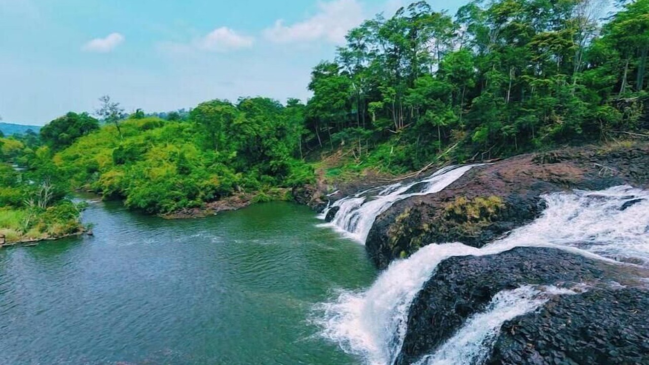 Photo of Others in Thma Bang