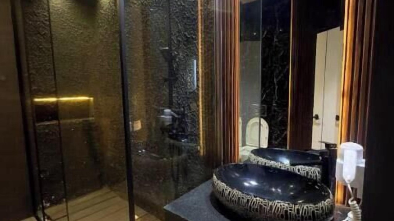 Photo of Bathroom in Mittakpheap