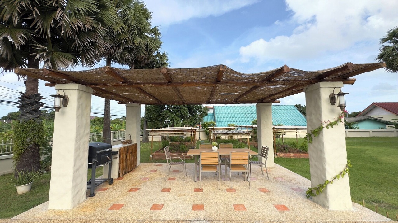 Photo of Outdoor in Chalong
