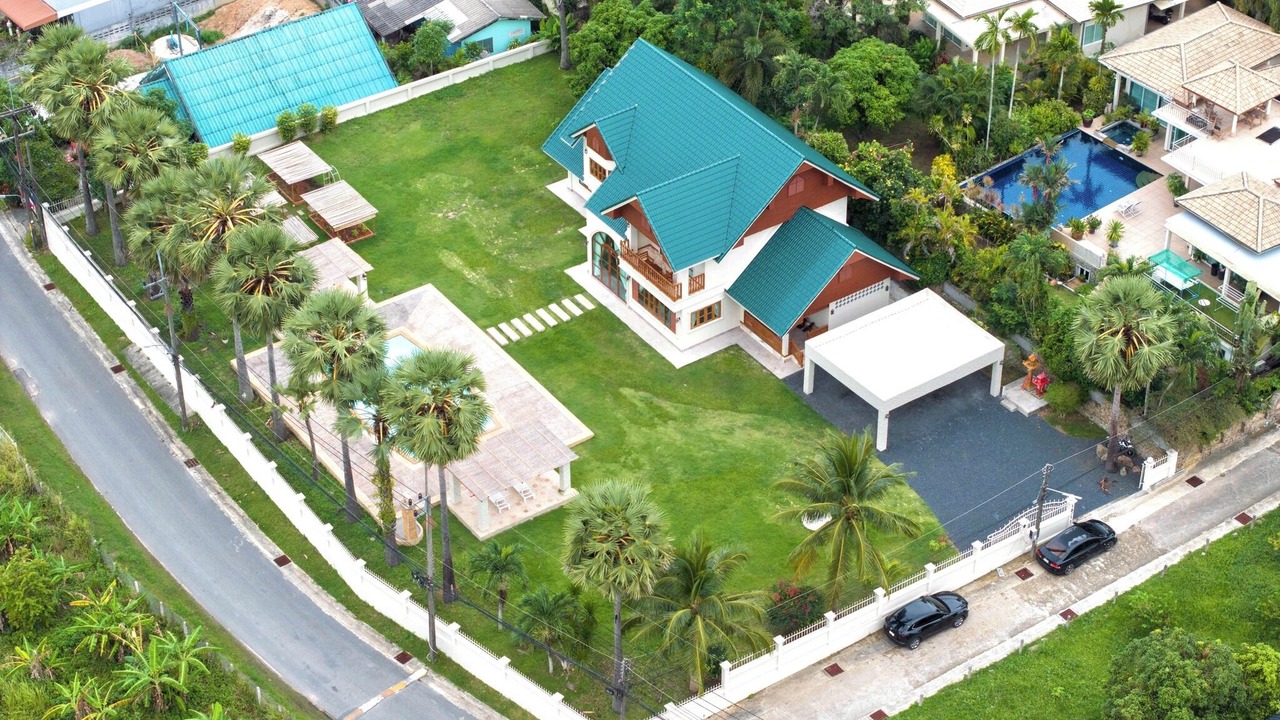 Photo of Outdoor in Chalong