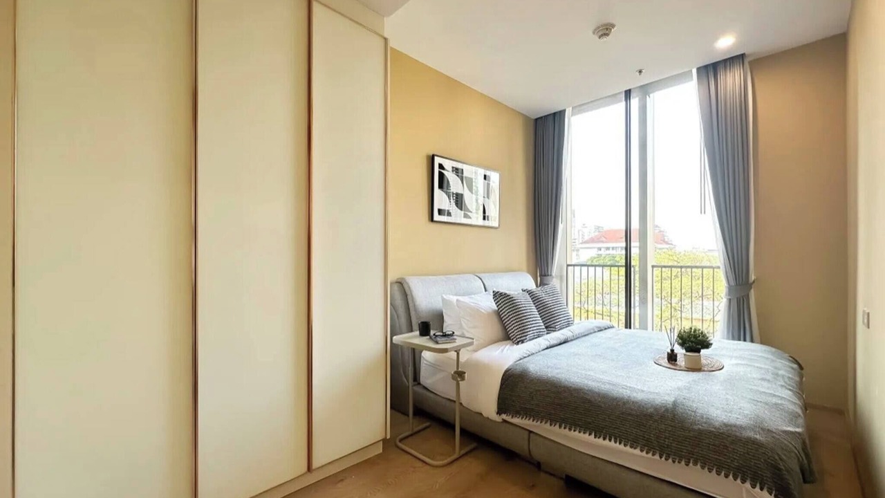 Photo of Bedroom in Khlong Toei Nuea
