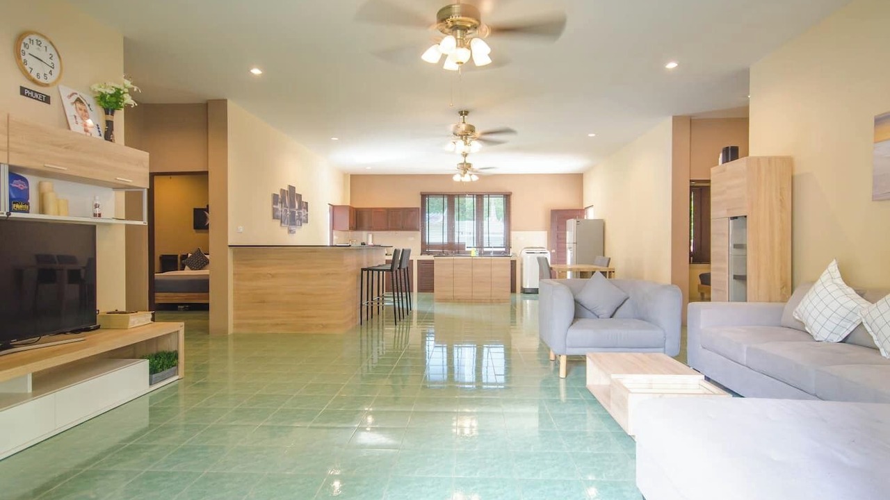 Photo of Livingroom in Chalong