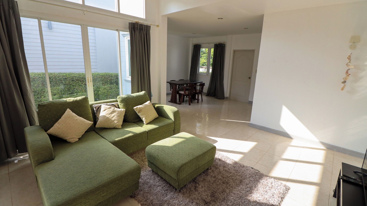 Photo of Livingroom in Thong Chai