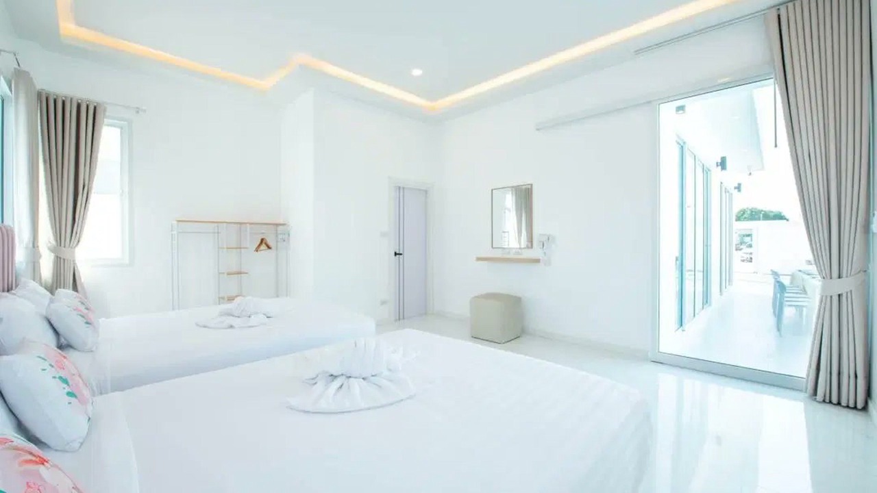 Photo of Bedroom in Pong