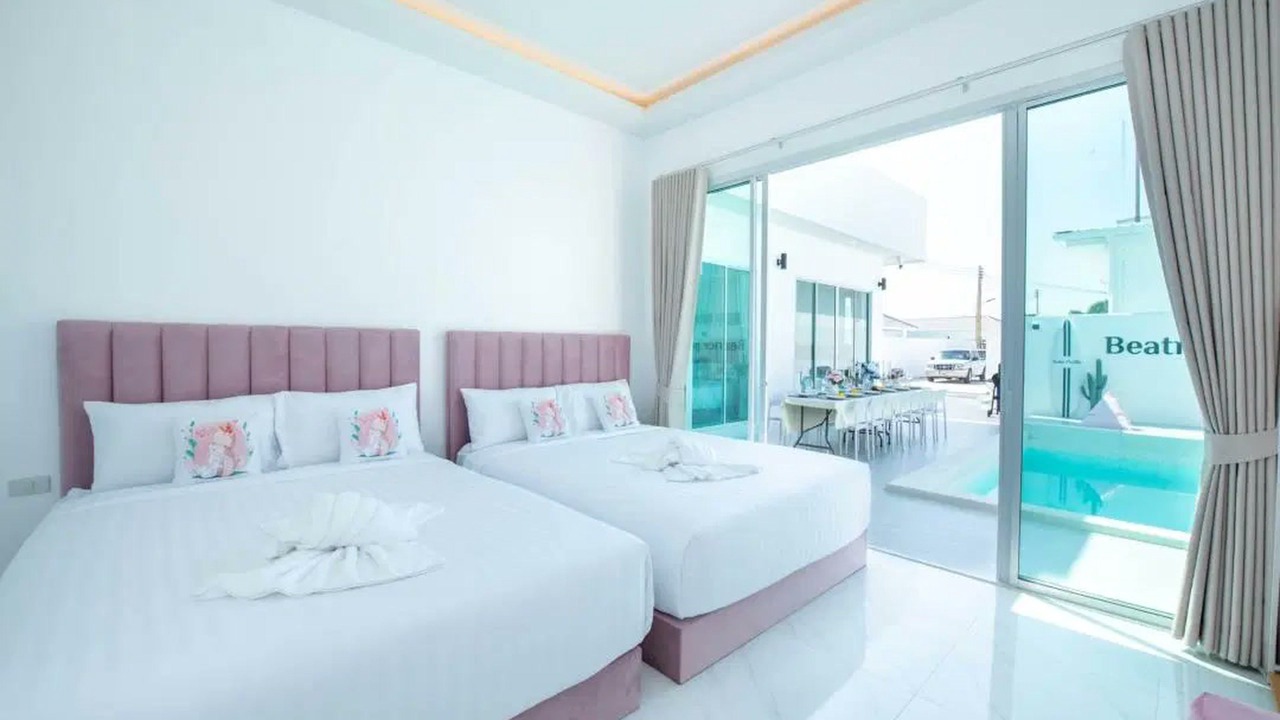 Photo of Bedroom in Pong