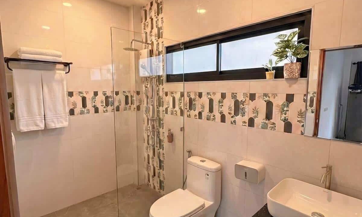 Photo of Bathroom in Srithanu