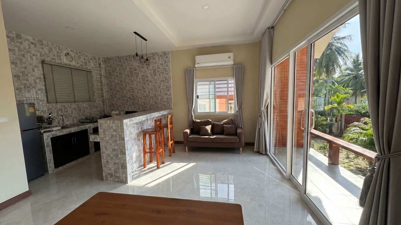 Photo of Bedroom in Srithanu