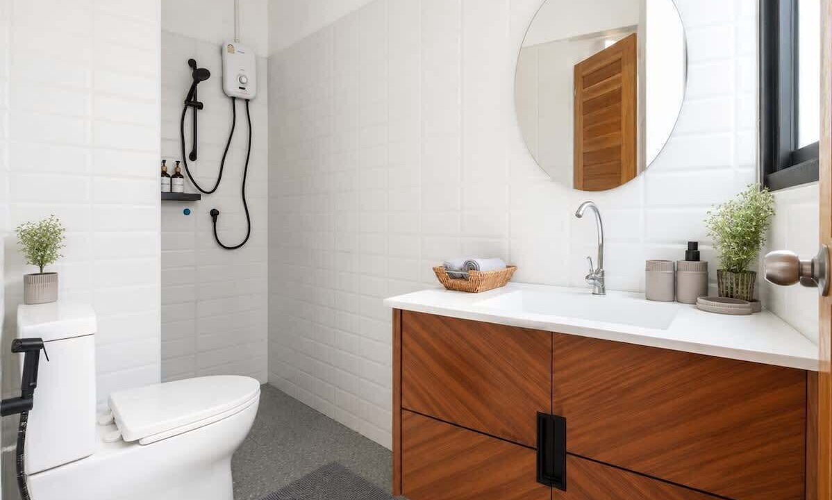 Photo of Bathroom in Srithanu