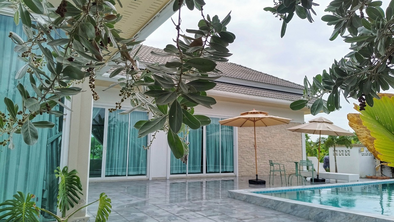 Photo of Outdoor in Hin Lek Fai
