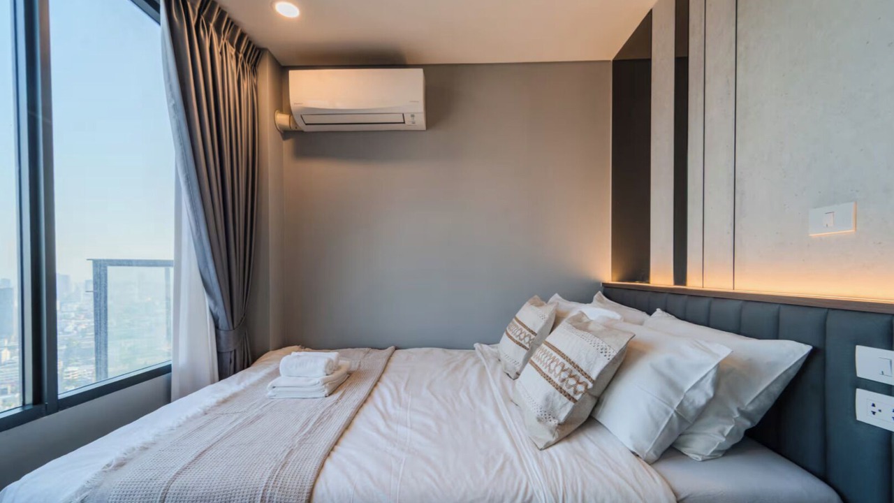 Photo of Bedroom in Huai Khwang