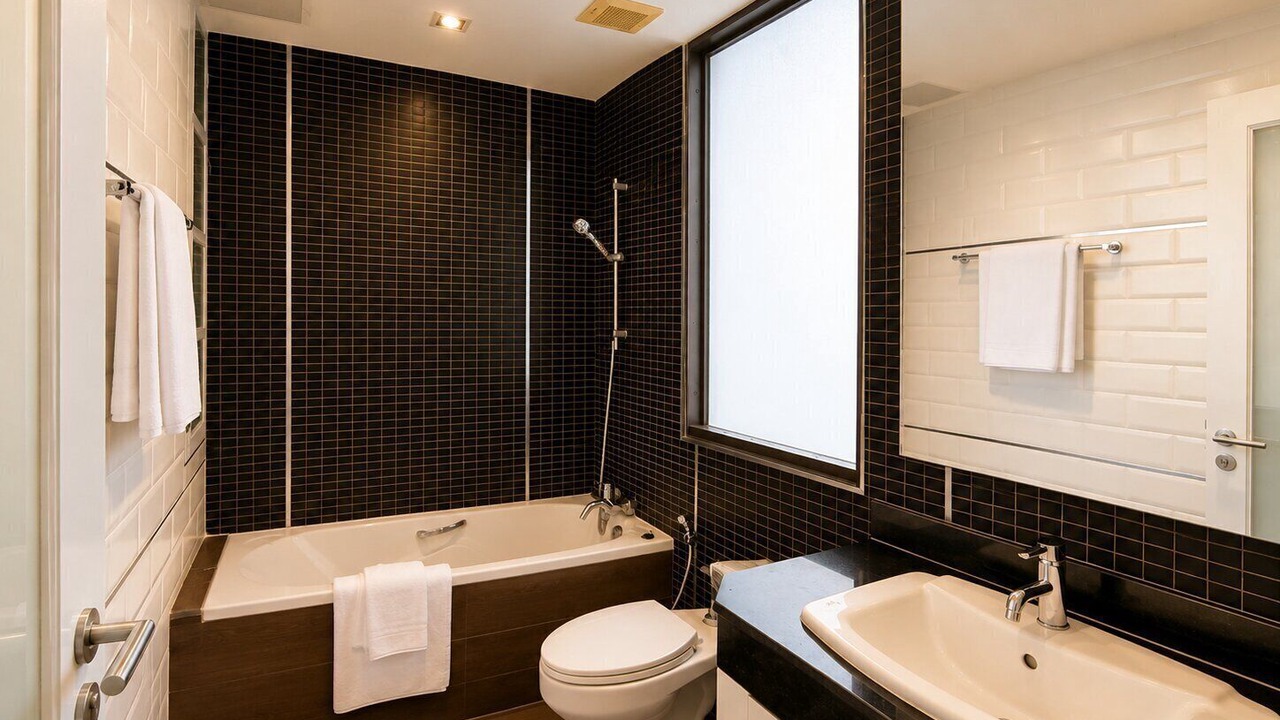 Photo of Bathroom in Ploenchit