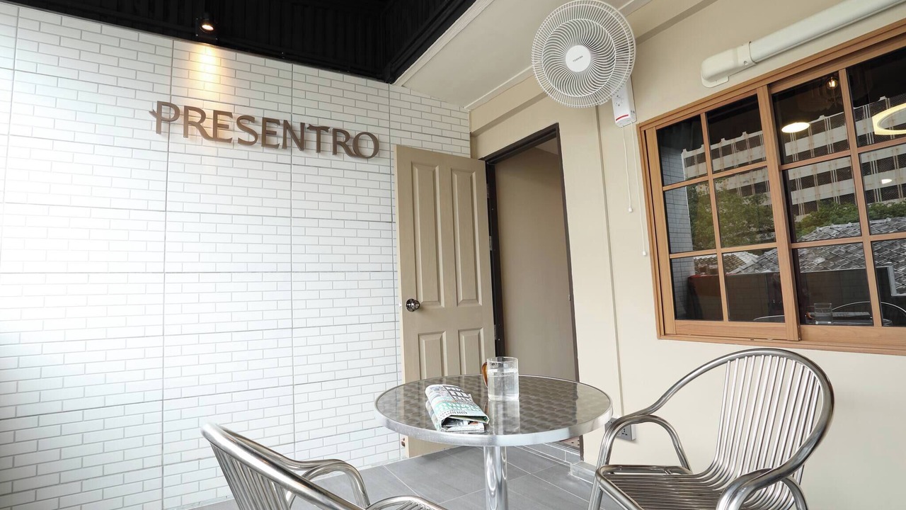 Photo of Outdoor in Wat Ratchabophit