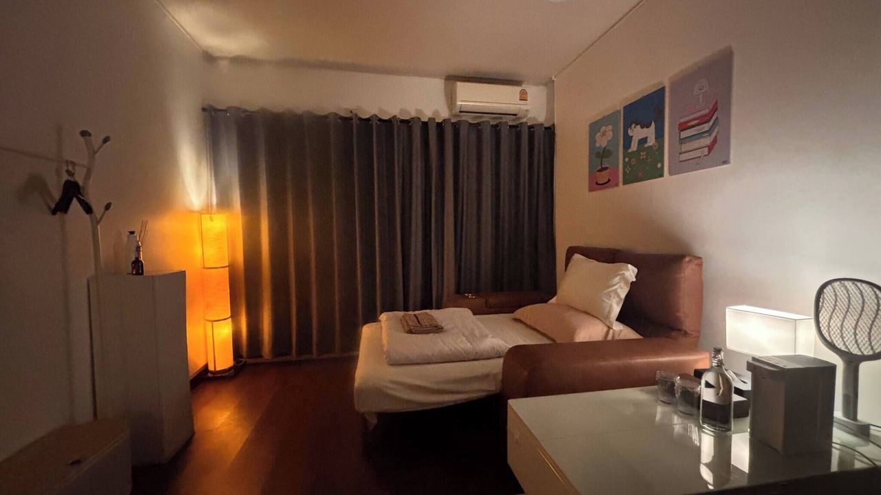 Photo of Bedroom in Wat Ratchabophit