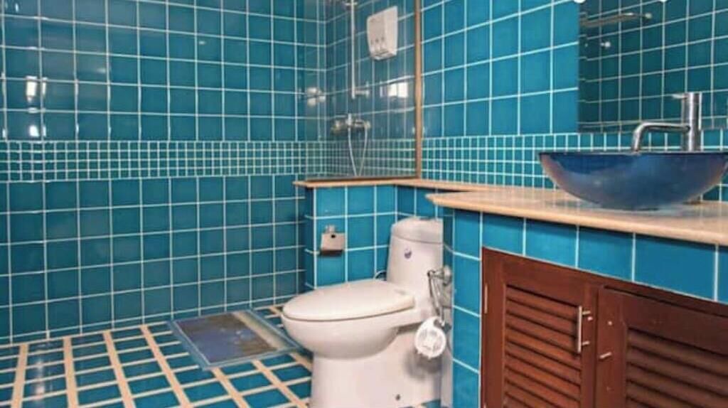 Photo of Bathroom in Maret