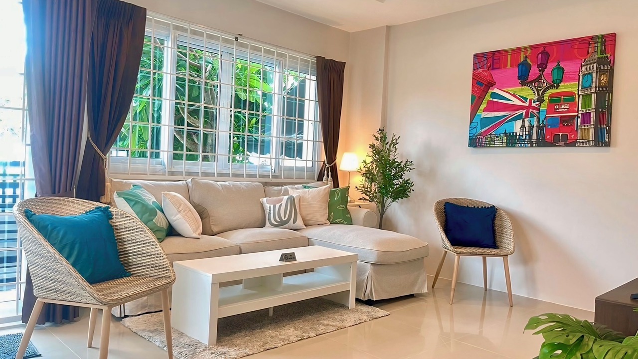 Photo of Livingroom in Warin Chamrap