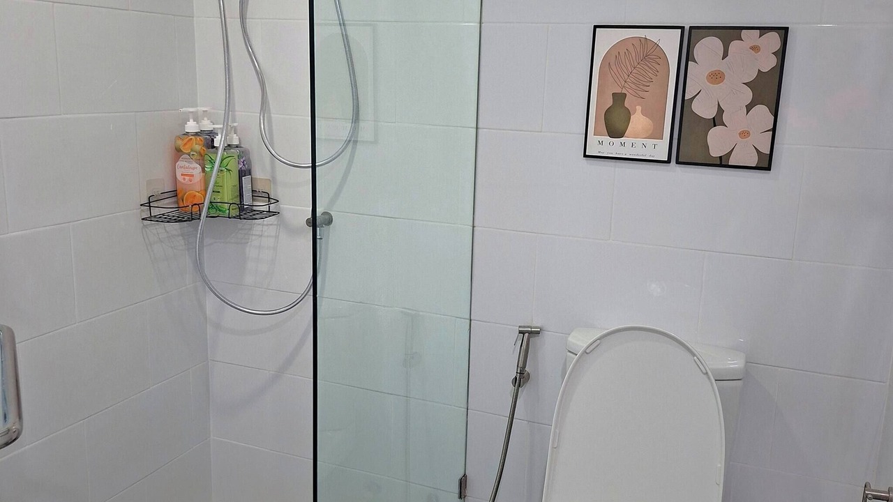 Photo of Bathroom in Talat Phlu