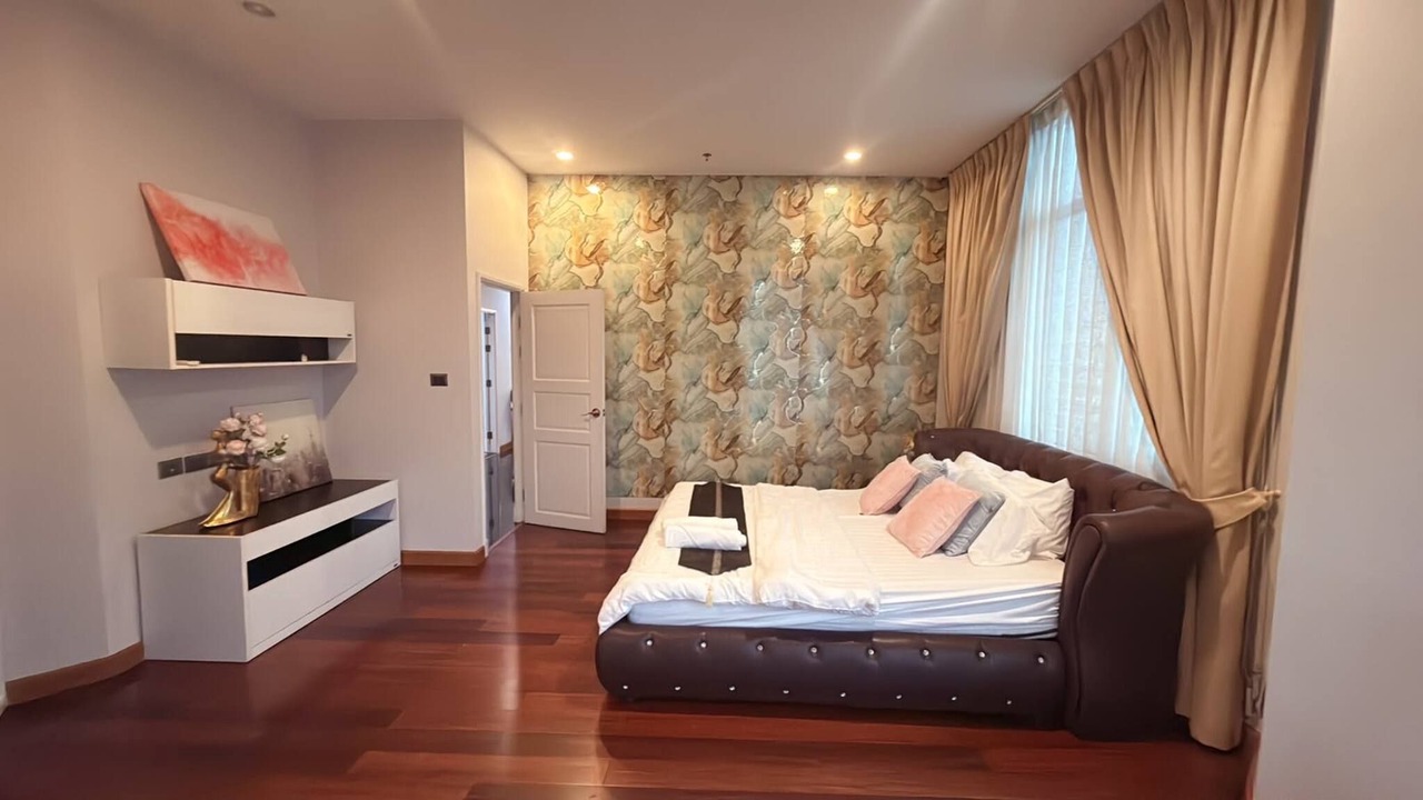 Photo of Bedroom in Huai Khwang