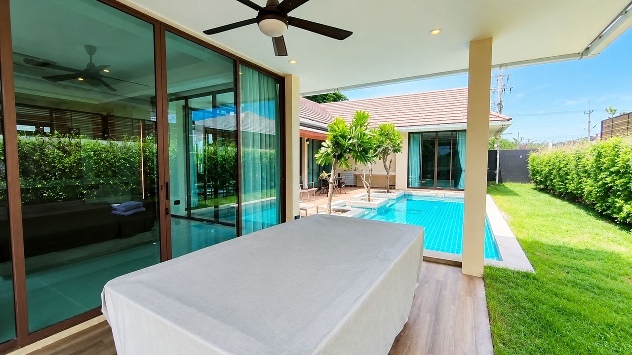Photo of Patio Balcony in Nong Kae