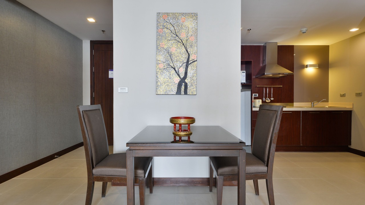 Photo of Kitchen in Khlong Toei Nuea