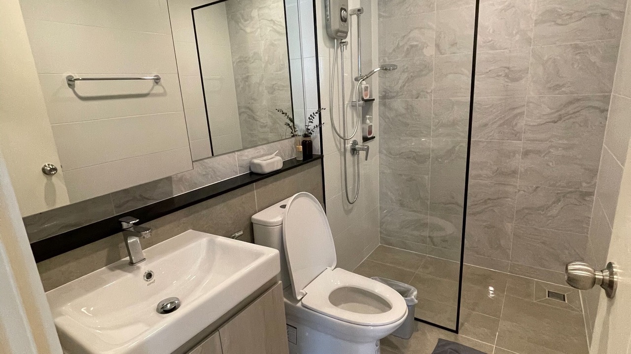 Photo of Bathroom in Tha Pradu