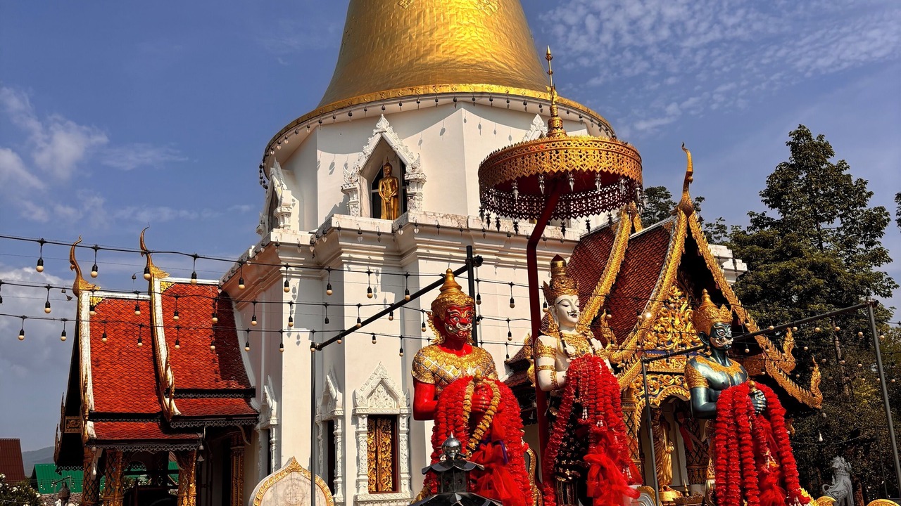 Photo of Others in San Phak Wan