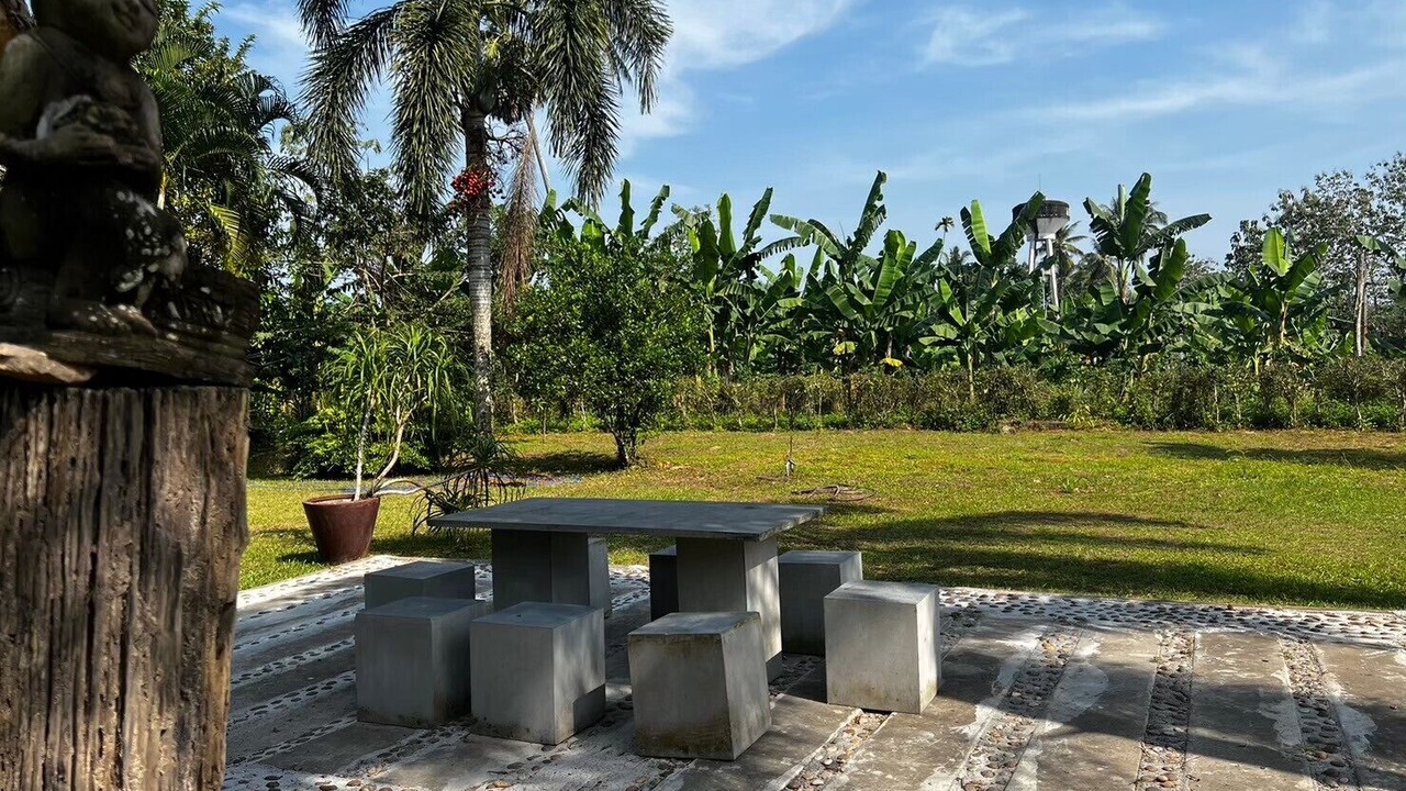 Photo of Outdoor in Phunphin