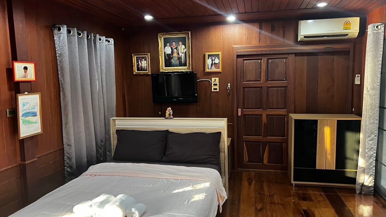 Photo of Bedroom in Phunphin
