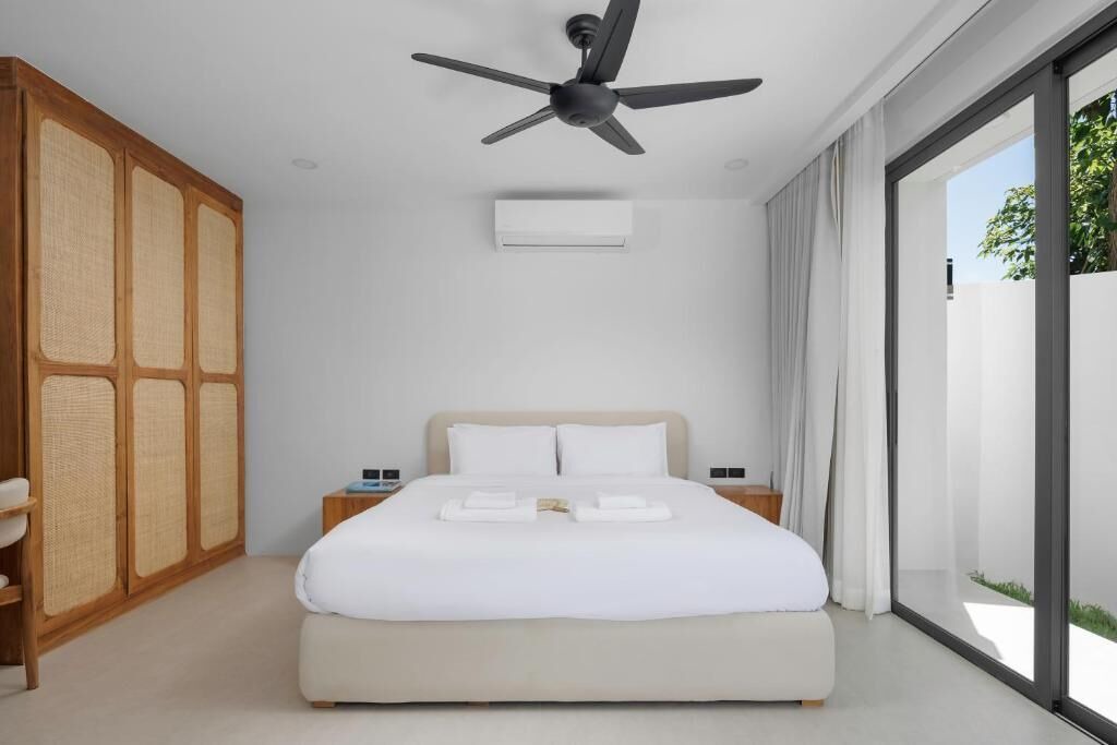 Photo of Bedroom in Maret