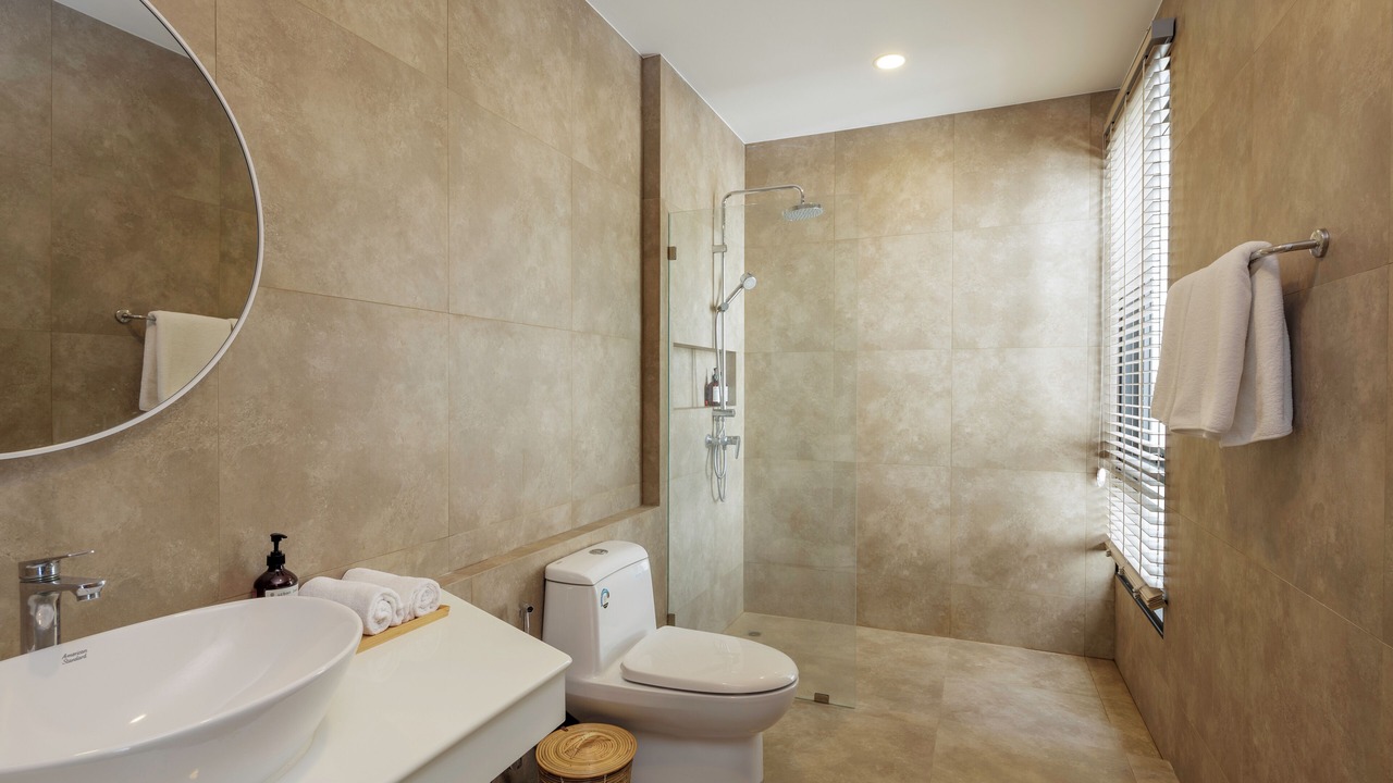 Photo of Bathroom in Maret