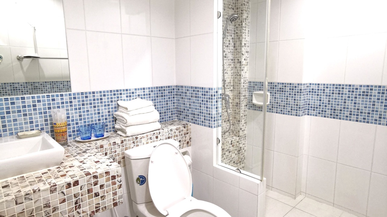 Photo of Bathroom in Saen Suk