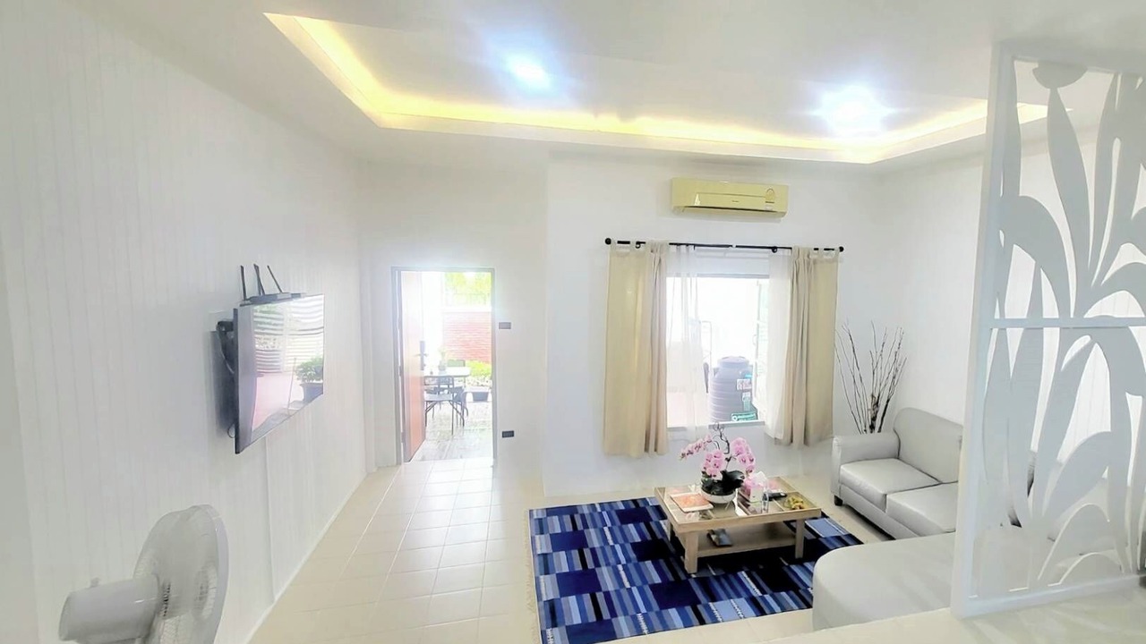 Photo of Livingroom in Sam Wa Tawan Ok