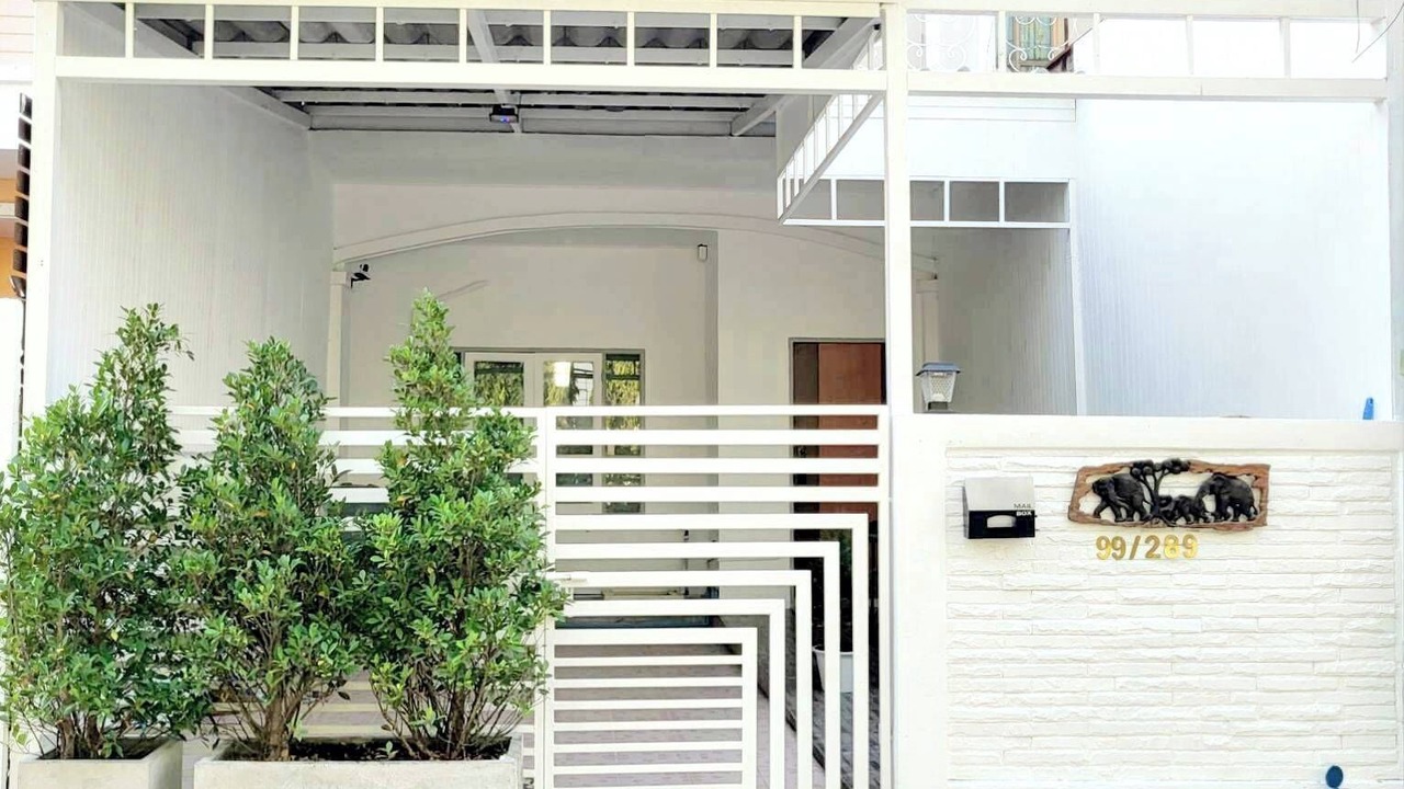 Photo of Outdoor in Sam Wa Tawan Ok