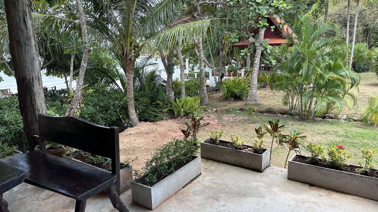 Photo of Patio Balcony in Nuea Khlong