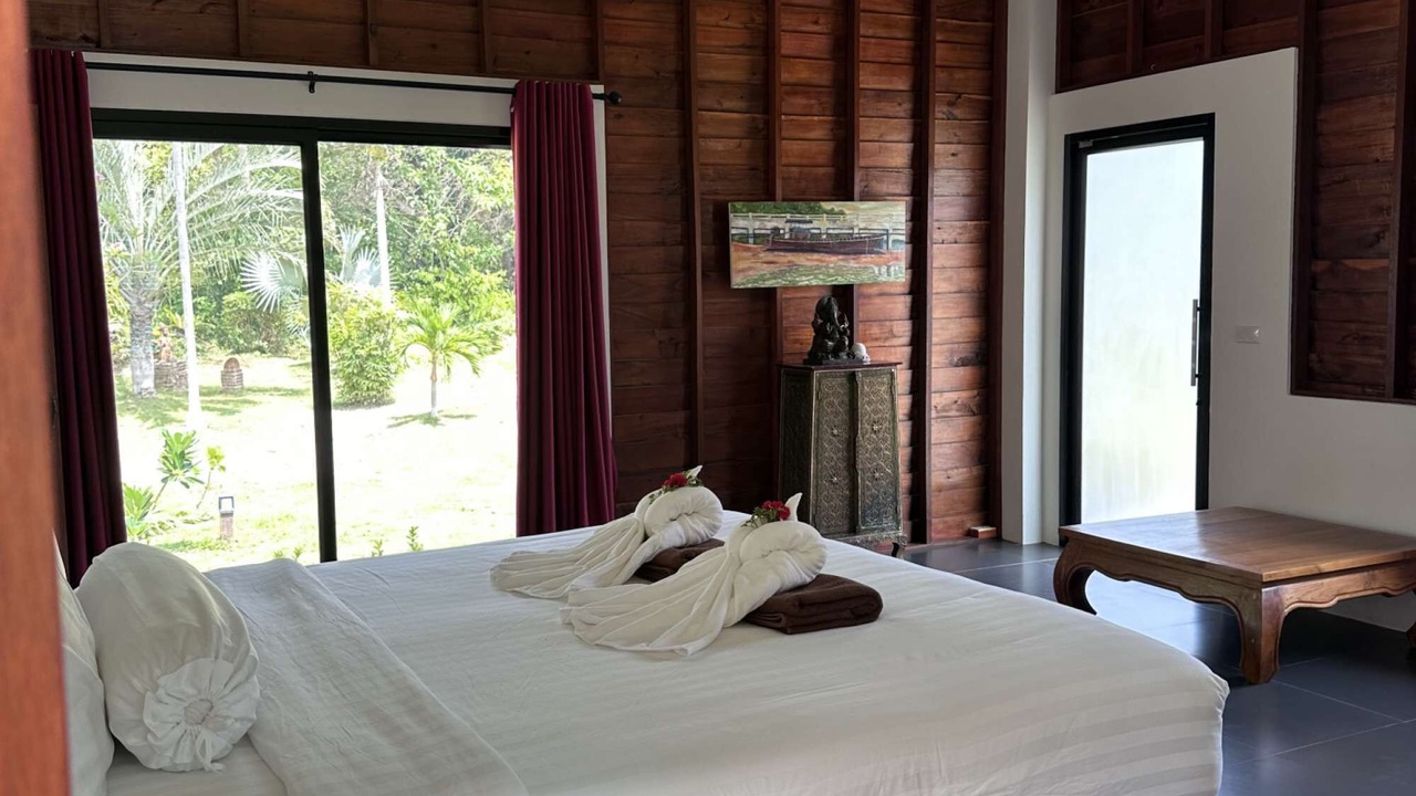 Photo of Bedroom in Nuea Khlong