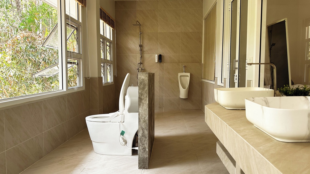 Photo of Bathroom in Mae On