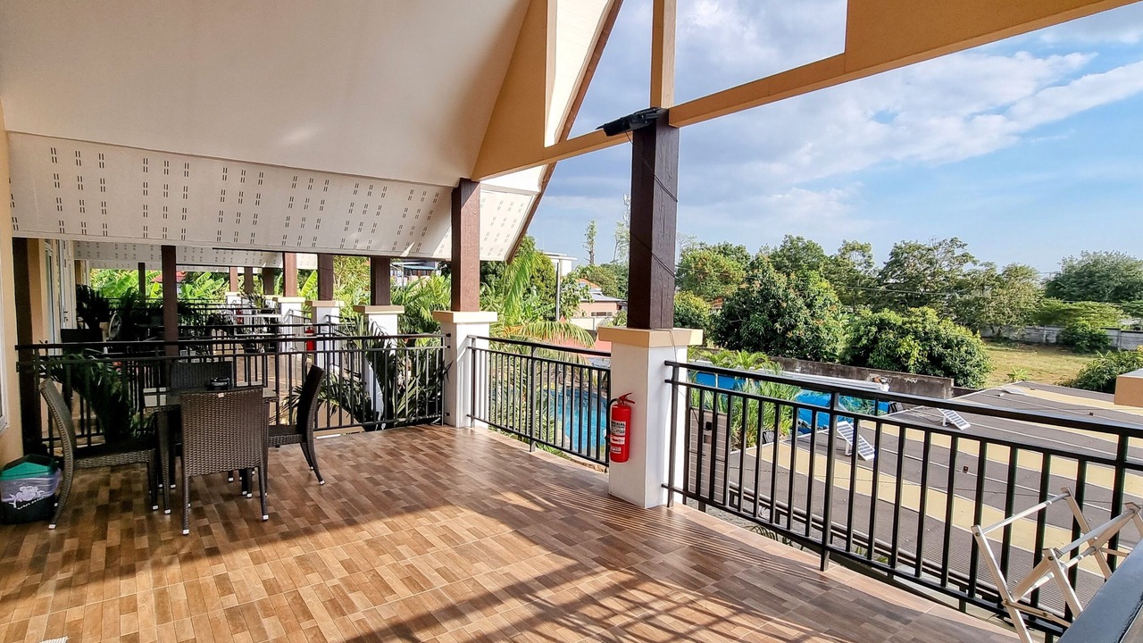 Photo of Outdoor in Na Kluea