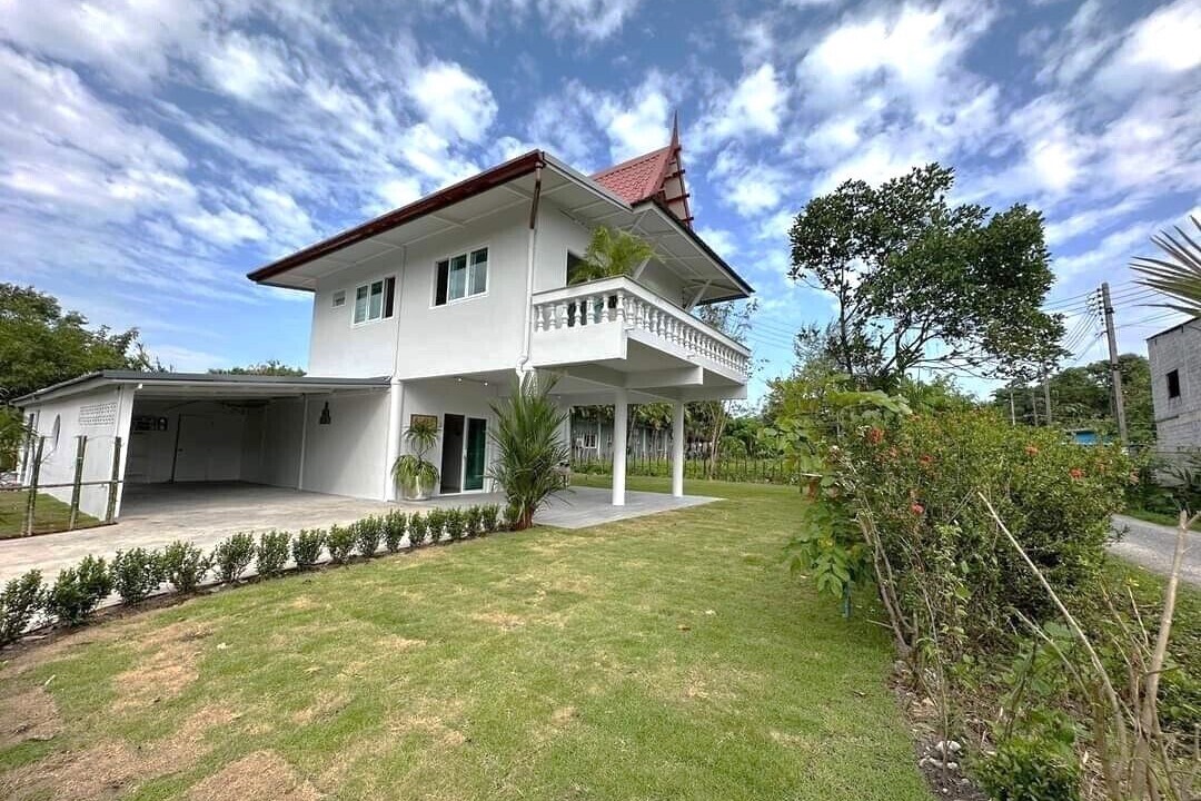 Photo of Outdoor in Chalong