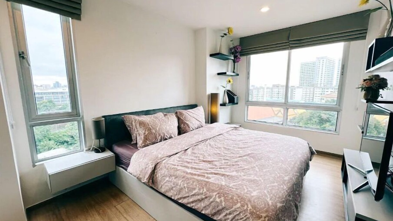 Photo of Bedroom in Phra Khanong