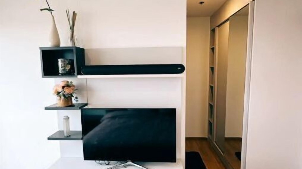 Photo of Bedroom in Phra Khanong