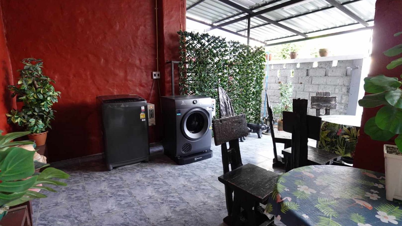 Photo of Livingroom in Bang Phlat