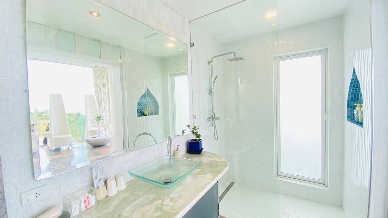 Photo of Bathroom in Lamai