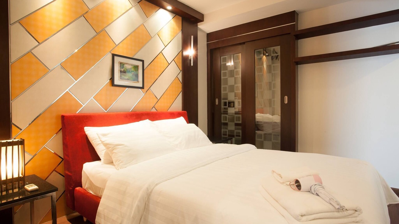 Photo of Bedroom in Khlong Toei Nuea