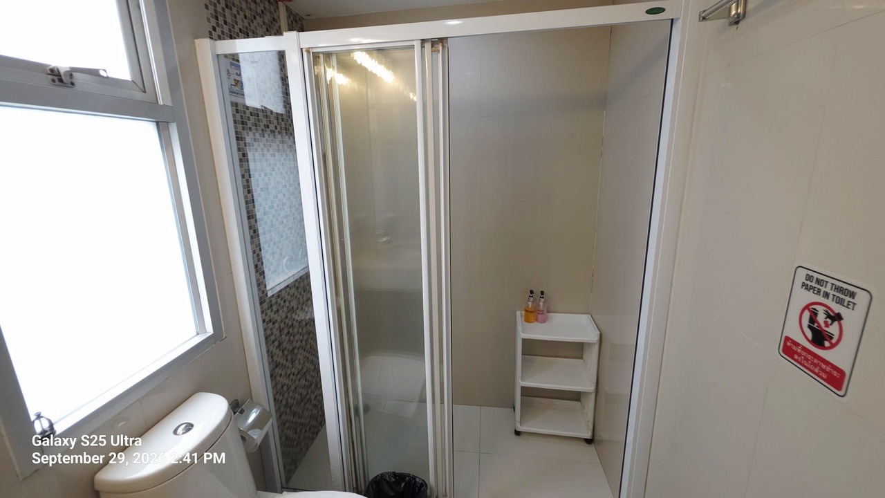 Photo of Bathroom in Khlong Toei Nuea