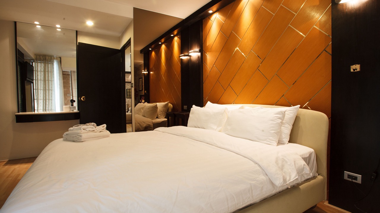 Photo of Bedroom in Khlong Toei Nuea