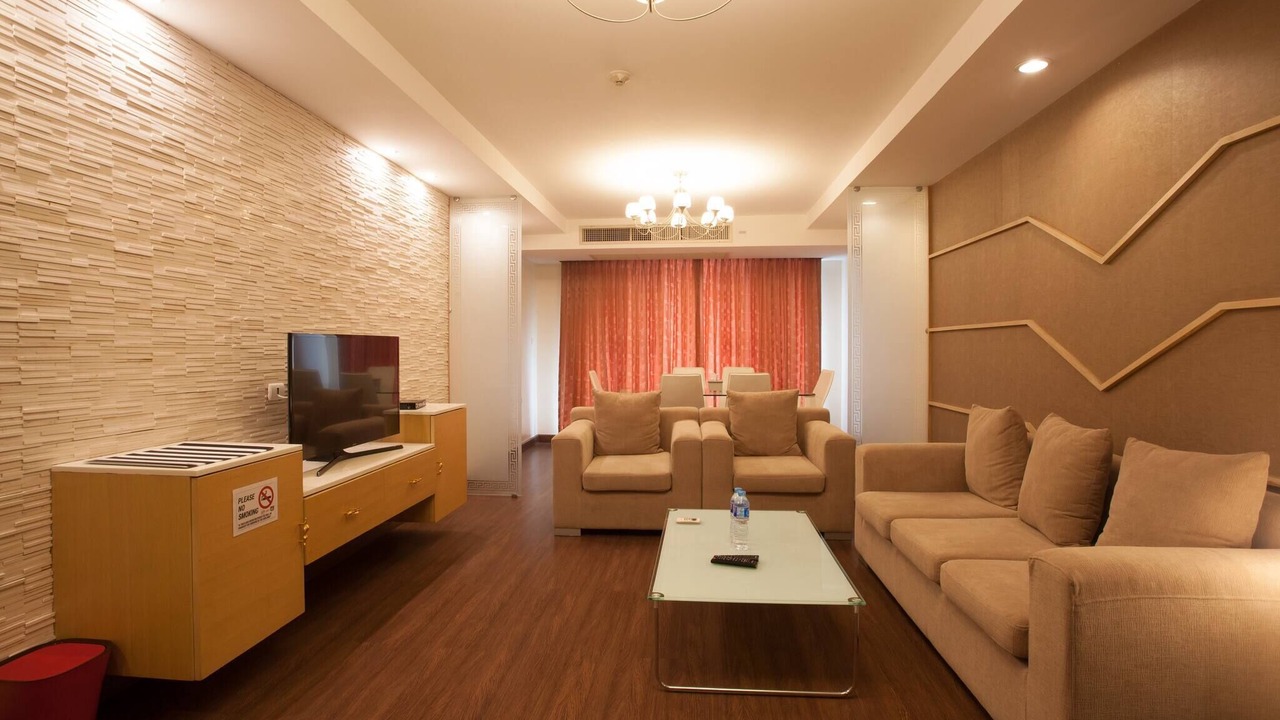 Photo of Livingroom in Khlong Toei Nuea