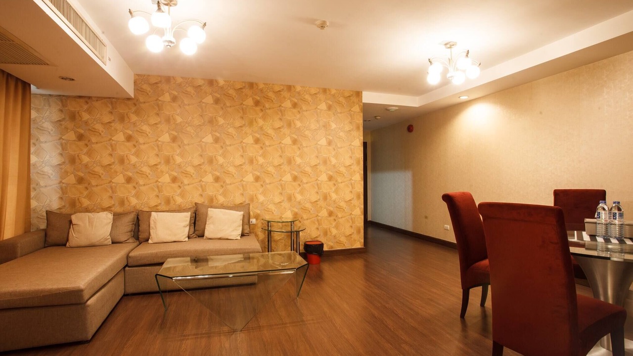 Photo of Livingroom in Khlong Toei Nuea
