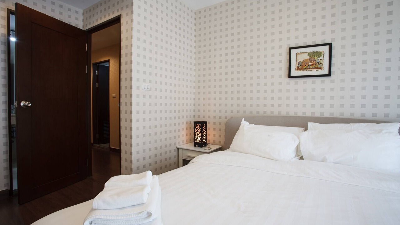 Photo of Bedroom in Khlong Toei Nuea
